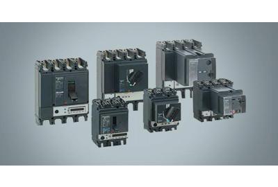 Choose a Reputable Online Auction Center to Buy Different Types Of Circuit Breakers 